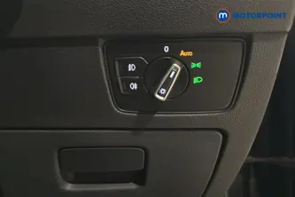 Volkswagen Passat SEL Automatic Diesel Saloon - Stock Number (1667067) - 11th supplementary image