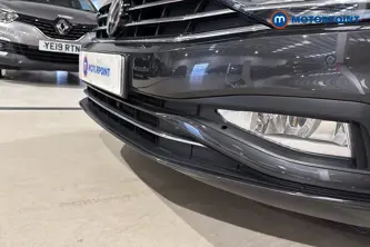 Volkswagen Passat SEL Automatic Diesel Saloon - Stock Number (1667067) - 38th supplementary image