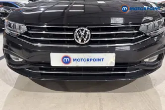 Volkswagen Passat SEL Automatic Diesel Saloon - Stock Number (1667067) - 43rd supplementary image