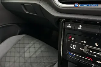 Volkswagen T-Roc R-Line Automatic Petrol SUV - Stock Number (1667111) - 14th supplementary image