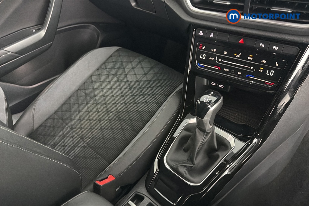 Volkswagen T-Roc R-Line Automatic Petrol SUV - Stock Number (1667111) - 15th supplementary image