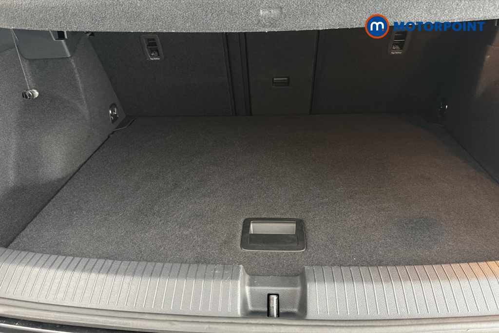 Volkswagen T-Roc R-Line Automatic Petrol SUV - Stock Number (1667111) - 30th supplementary image