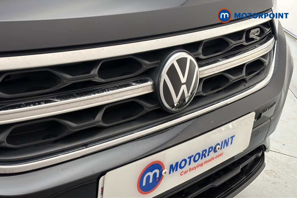 Volkswagen T-Roc R-Line Automatic Petrol SUV - Stock Number (1667111) - 43rd supplementary image