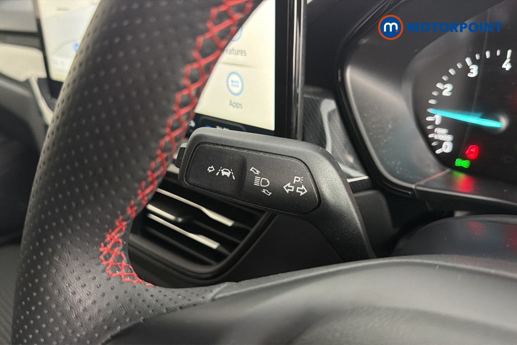 Ford Focus St-Line Manual Petrol Hatchback - Stock Number (1667536) - 5th supplementary image