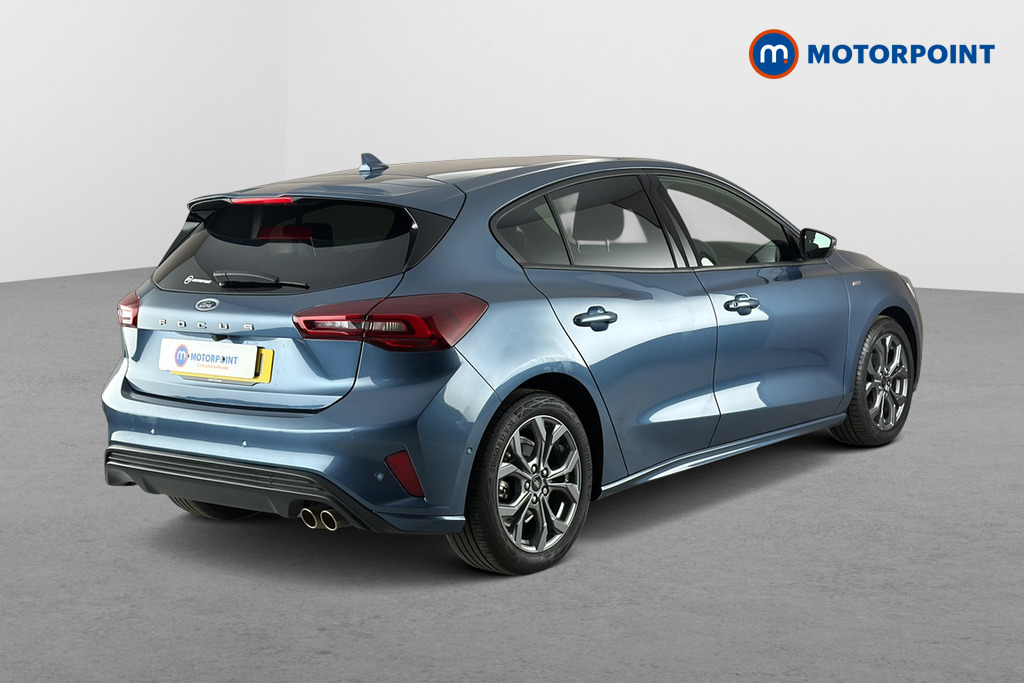 Ford Focus St-Line Manual Petrol Hatchback - Stock Number (1667536) - Passenger side rear corner