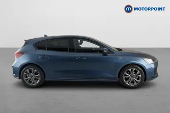 Ford Focus St-Line Manual Petrol Hatchback - Stock Number (1667536) - Passenger side