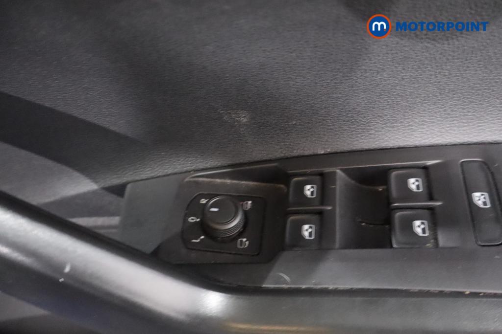 Volkswagen Taigo Life Manual Petrol SUV - Stock Number (1667580) - 9th supplementary image