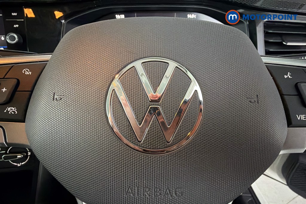 Volkswagen Polo Life Automatic Petrol Hatchback - Stock Number (1667584) - 5th supplementary image