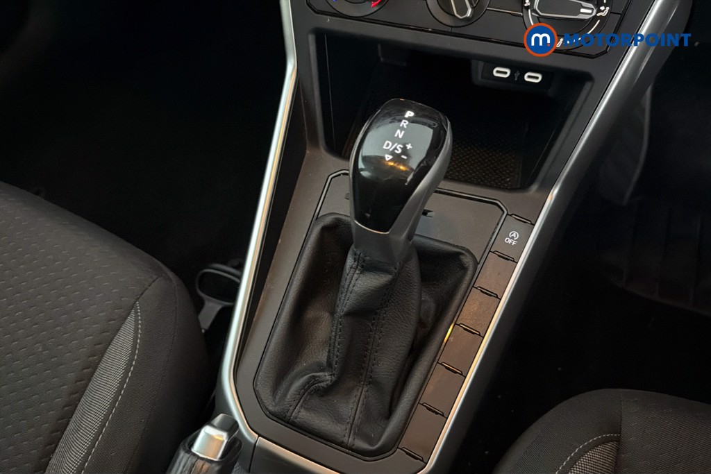 Volkswagen Polo Life Automatic Petrol Hatchback - Stock Number (1667584) - 15th supplementary image