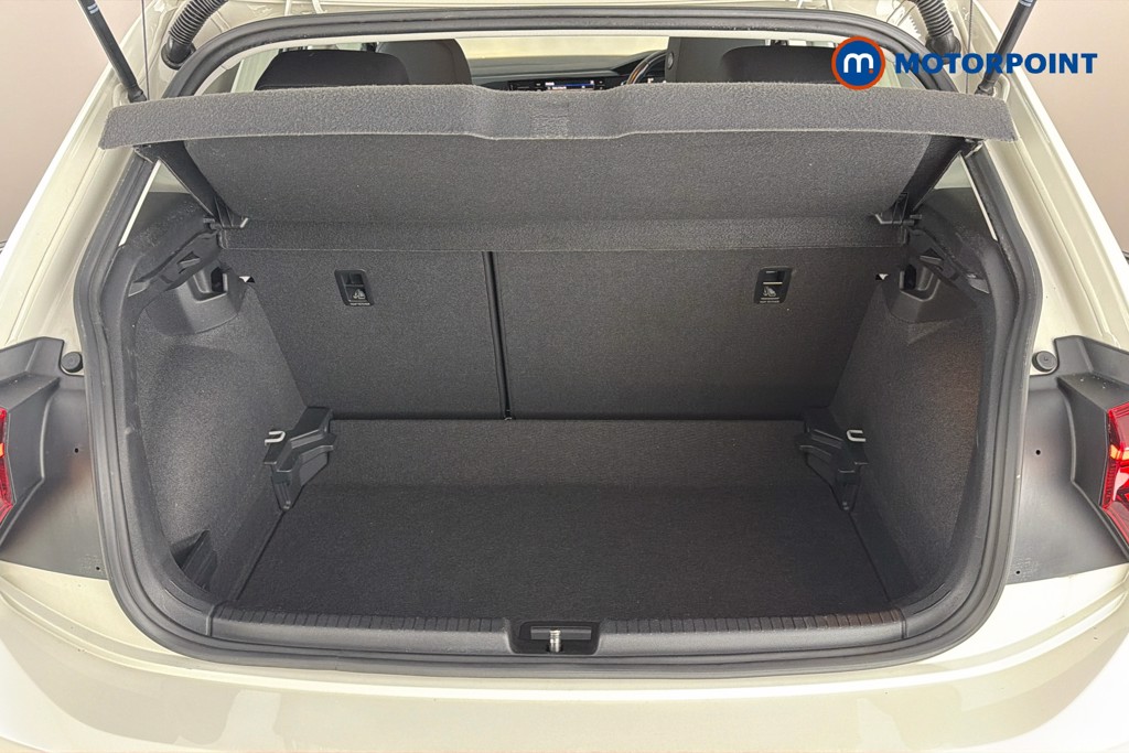 Volkswagen Polo Life Automatic Petrol Hatchback - Stock Number (1667584) - 33rd supplementary image
