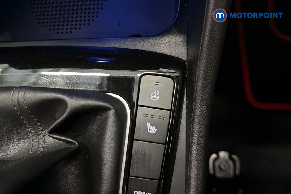 Hyundai Tucson Premium Manual Petrol SUV - Stock Number (1668086) - 14th supplementary image