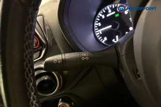 Nissan Juke N-Connecta Automatic Petrol SUV - Stock Number (1668618) - 5th supplementary image