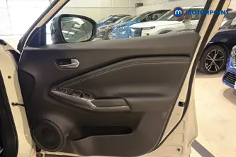 Nissan Juke N-Connecta Automatic Petrol SUV - Stock Number (1668618) - 18th supplementary image