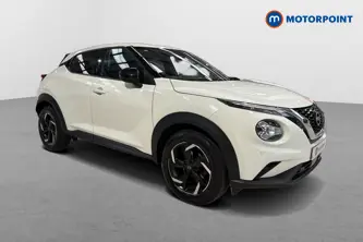 Nissan Juke N-Connecta Automatic Petrol SUV - Stock Number (1668618) - Drivers side front corner