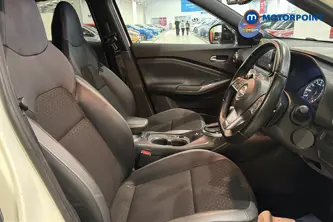 Nissan Juke N-Connecta Automatic Petrol SUV - Stock Number (1668618) - 22nd supplementary image