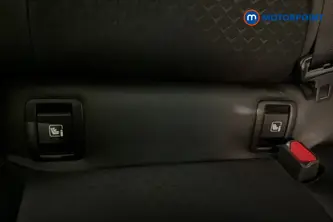 Nissan Juke N-Connecta Automatic Petrol SUV - Stock Number (1668618) - 27th supplementary image