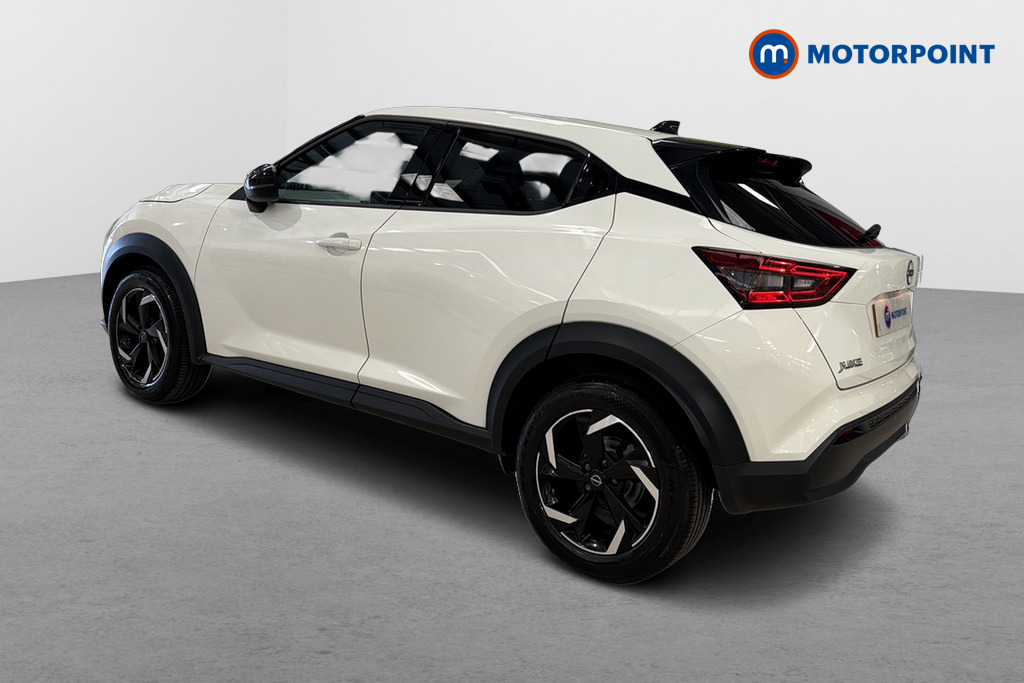 Nissan Juke N-Connecta Automatic Petrol SUV - Stock Number (1668618) - Drivers side rear corner