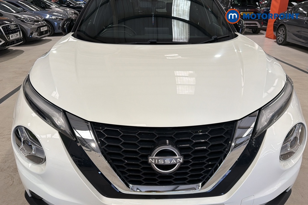 Nissan Juke N-Connecta Automatic Petrol SUV - Stock Number (1668618) - 43rd supplementary image