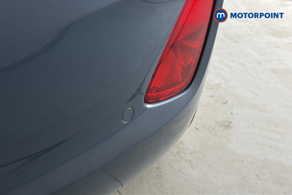 Ford Fiesta Titanium Manual Petrol Hatchback - Stock Number (1669176) - 39th supplementary image