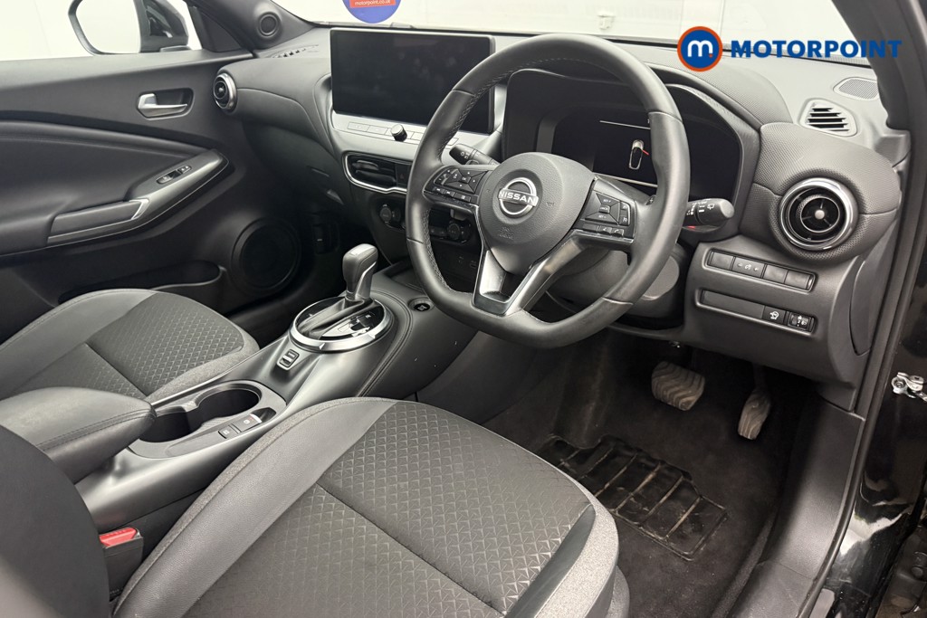Nissan Juke N-Connecta Automatic Petrol SUV - Stock Number (1669303) - 6th supplementary image