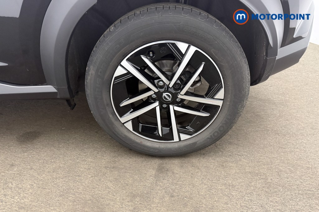Nissan Juke N-Connecta Automatic Petrol SUV - Stock Number (1669303) - 24th supplementary image