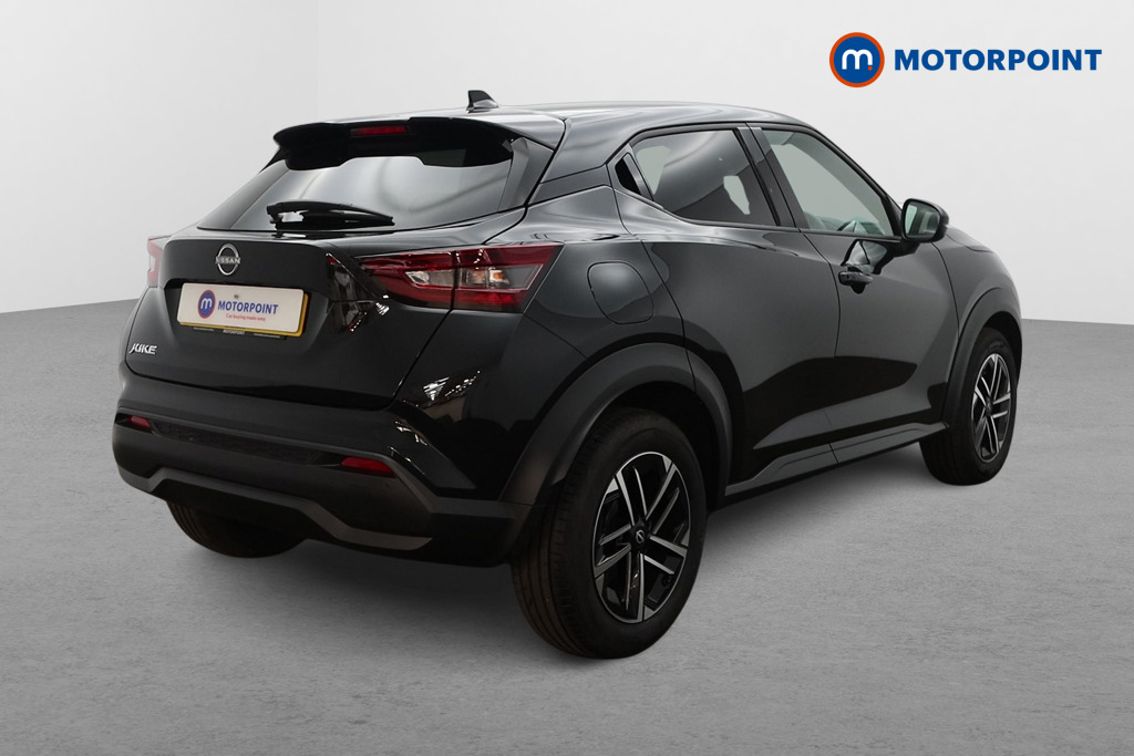 Nissan Juke N-Connecta Automatic Petrol SUV - Stock Number (1669303) - Drivers side rear corner