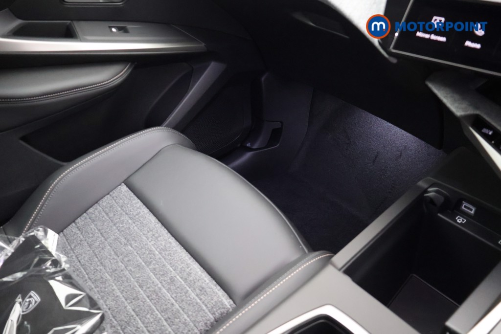 Peugeot 5008 Allure Premium Automatic Petrol SUV - Stock Number (1669328) - 18th supplementary image