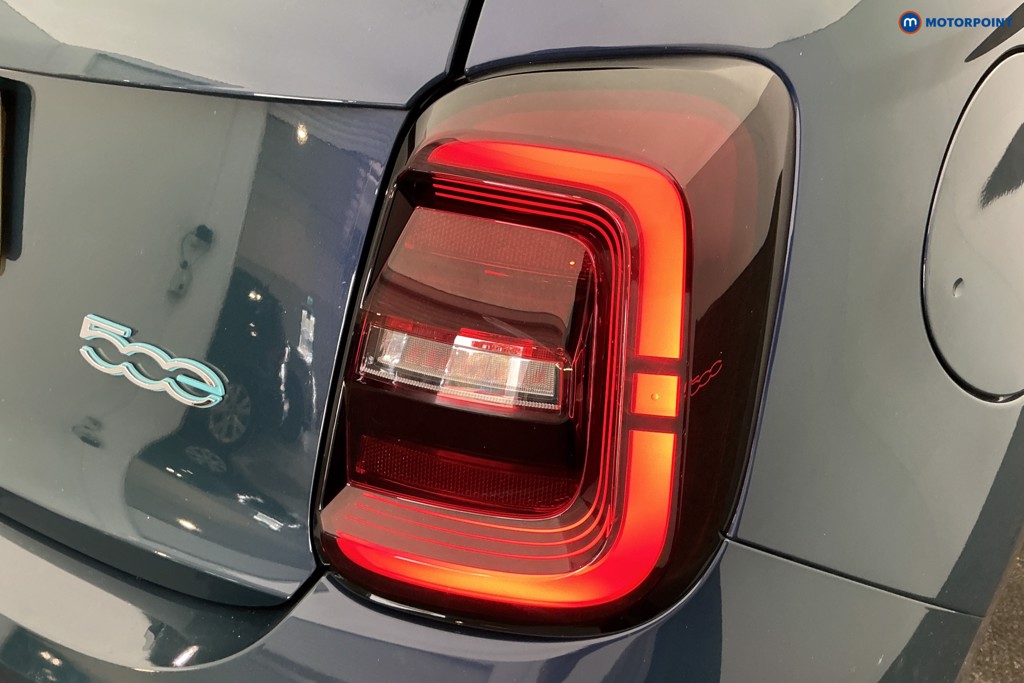 Fiat 500 87Kw 42Kwh 3Dr Auto Automatic Electric Hatchback - Stock Number (1669430) - 26th supplementary image