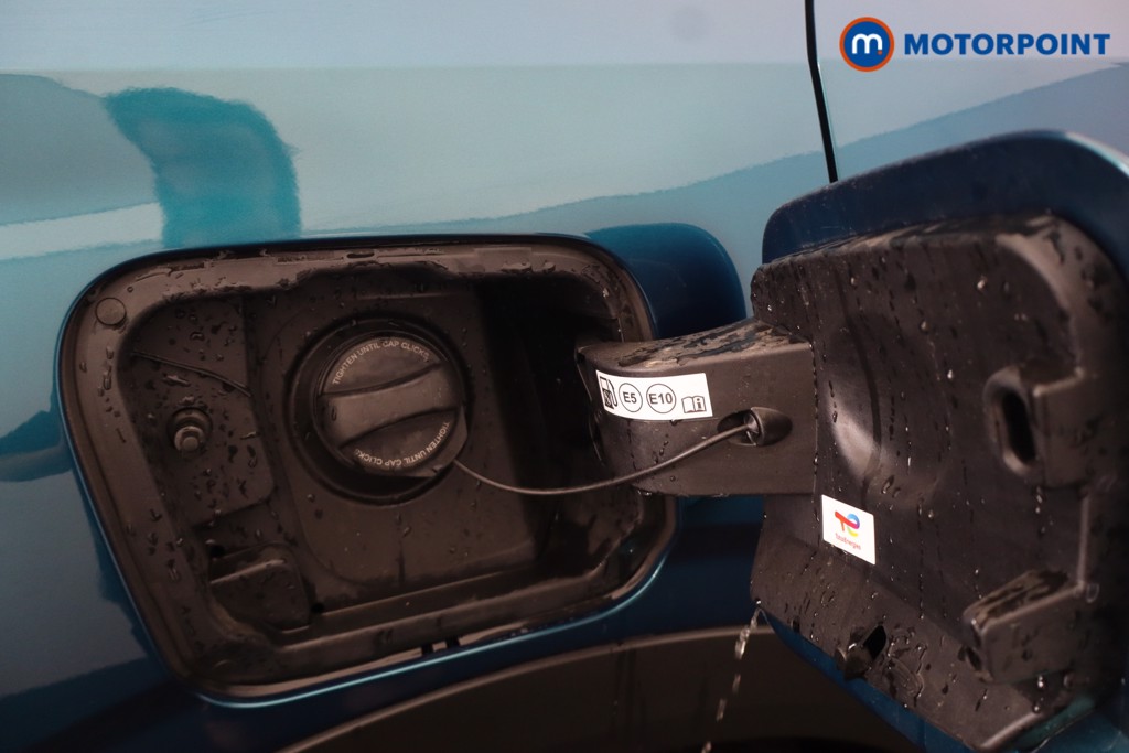Peugeot 3008 GT Automatic Petrol SUV - Stock Number (1669639) - 25th supplementary image