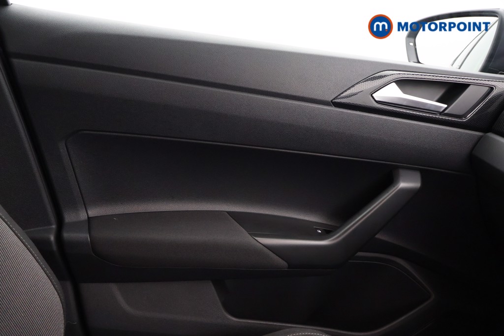 Volkswagen Polo Life Manual Petrol Hatchback - Stock Number (1669983) - 12th supplementary image