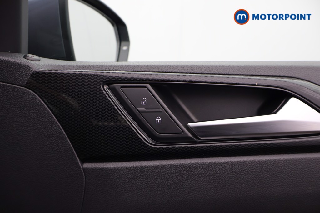 Volkswagen Polo Life Manual Petrol Hatchback - Stock Number (1669983) - 14th supplementary image