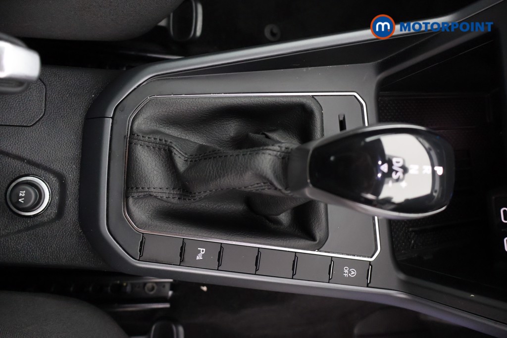 Volkswagen Polo R-Line Automatic Petrol Hatchback - Stock Number (1670143) - 14th supplementary image