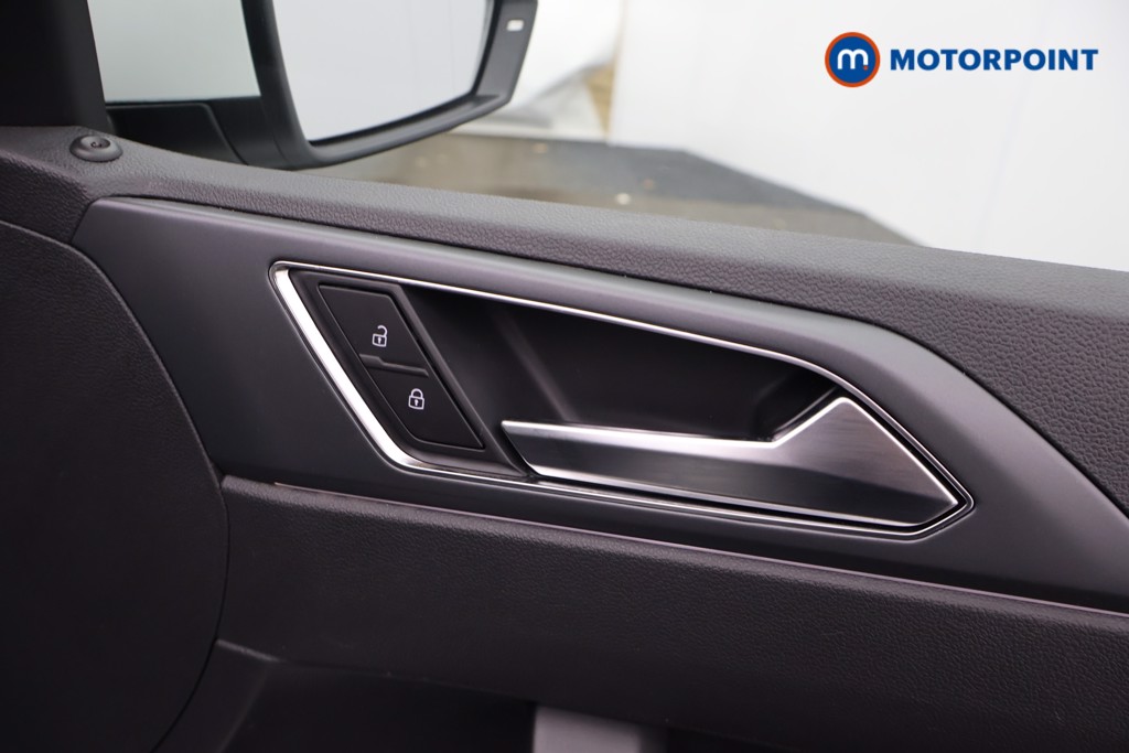 Volkswagen Polo R-Line Automatic Petrol Hatchback - Stock Number (1670143) - 20th supplementary image