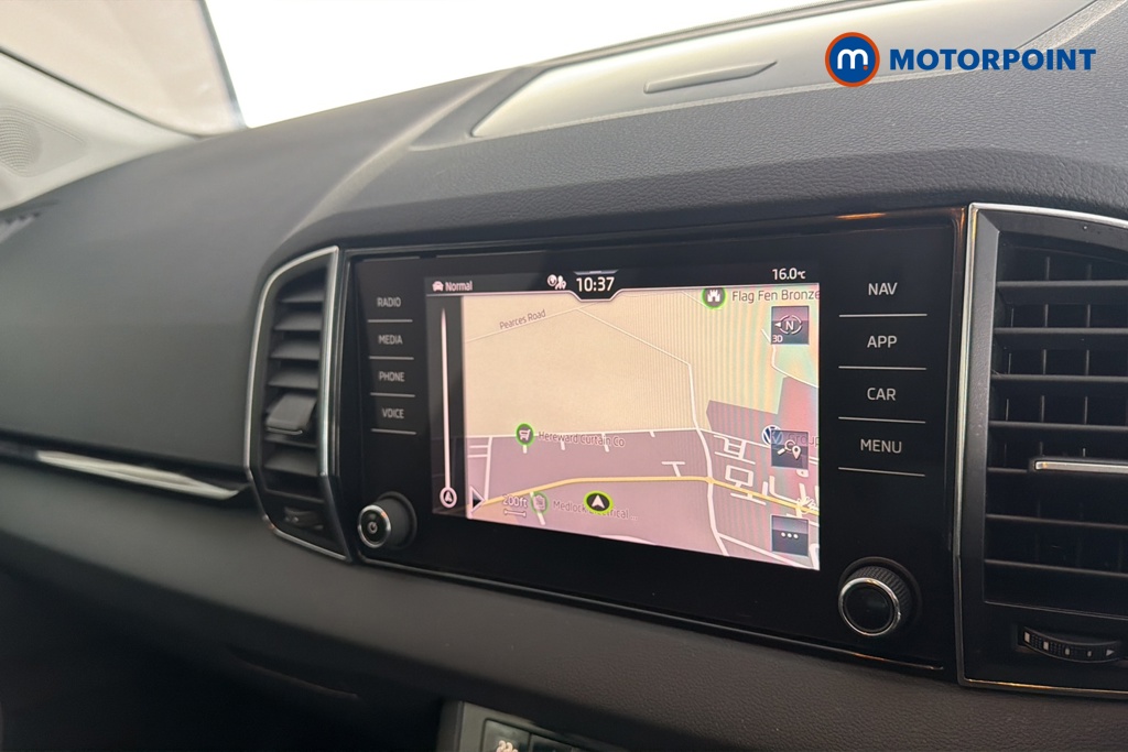 Skoda Karoq Se L Manual Petrol SUV - Stock Number (1670417) - 9th supplementary image