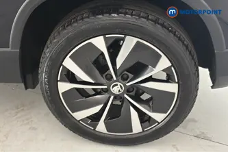 Skoda Karoq Se L Manual Petrol SUV - Stock Number (1670417) - 45th supplementary image