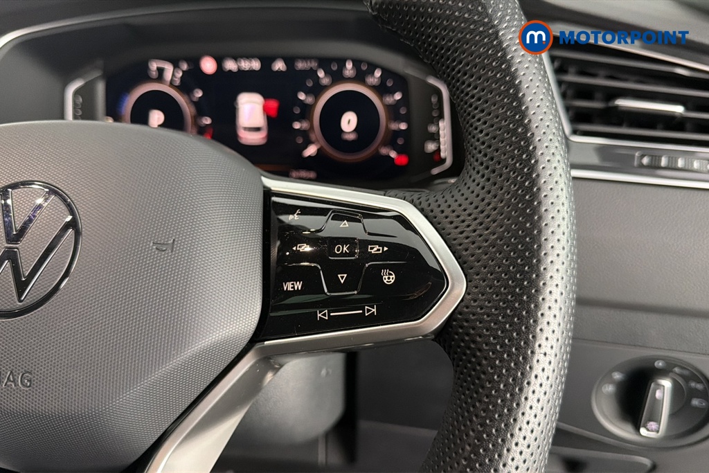 Volkswagen Tiguan R-Line Automatic Petrol Plug-In Hybrid SUV - Stock Number (1670706) - 3rd supplementary image