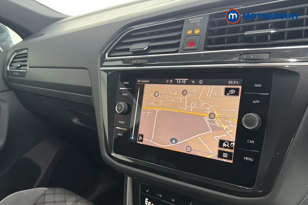 Volkswagen Tiguan R-Line Automatic Petrol Plug-In Hybrid SUV - Stock Number (1670706) - 9th supplementary image