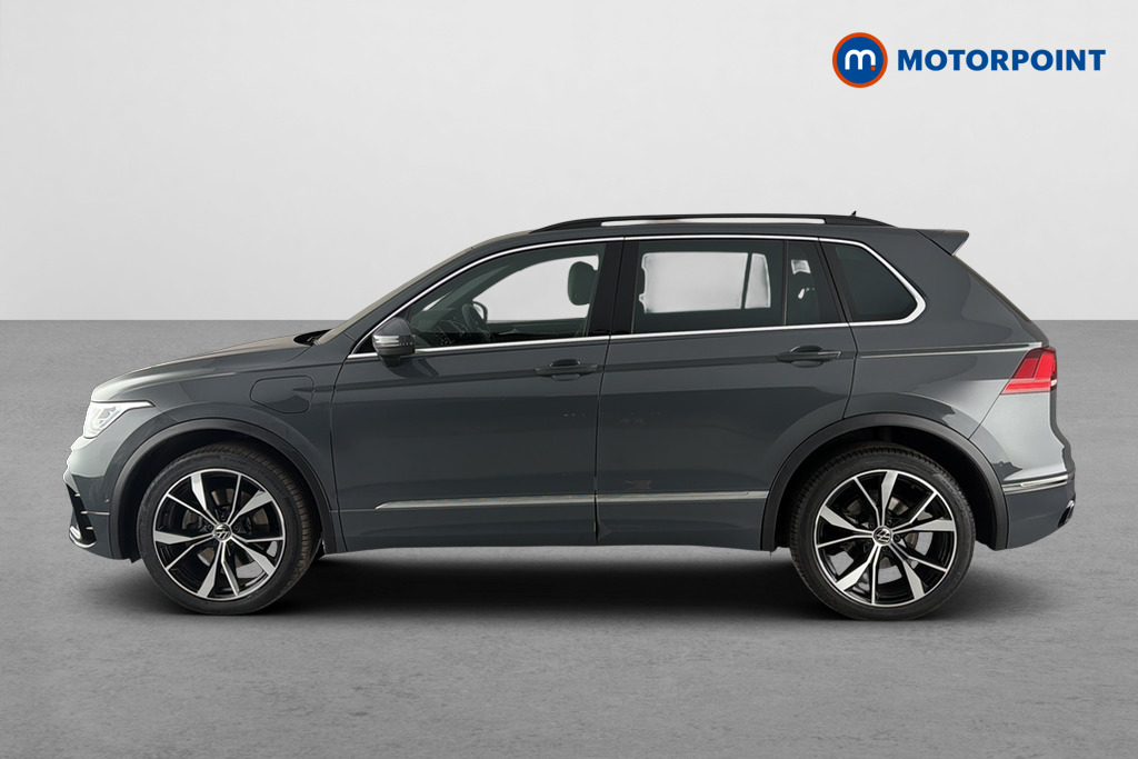 Volkswagen Tiguan R-Line Automatic Petrol Plug-In Hybrid SUV - Stock Number (1670706) - Drivers side