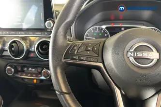 Nissan Juke Tekna Manual Petrol SUV - Stock Number (1670747) - 4th supplementary image