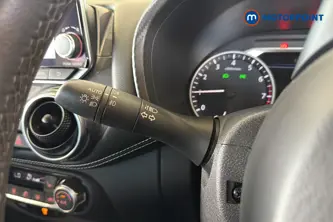 Nissan Juke Tekna Manual Petrol SUV - Stock Number (1670747) - 5th supplementary image