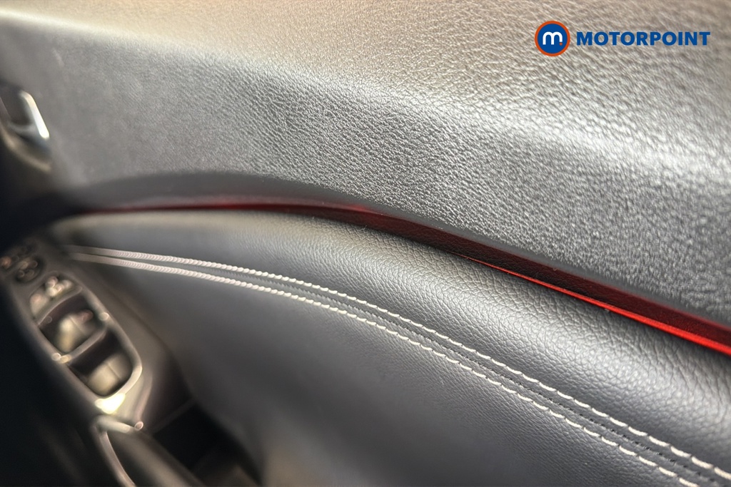 Nissan Juke Tekna Manual Petrol SUV - Stock Number (1670747) - 10th supplementary image