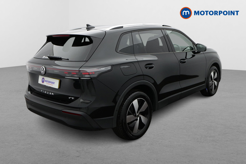 Volkswagen Tiguan Match Automatic Petrol SUV - Stock Number (1670786) - Drivers side rear corner