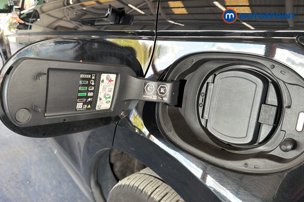 Land Rover Range Rover Evoque R-Dynamic Hse Automatic Petrol Plug-In Hybrid SUV - Stock Number (1670799) - 40th supplementary image