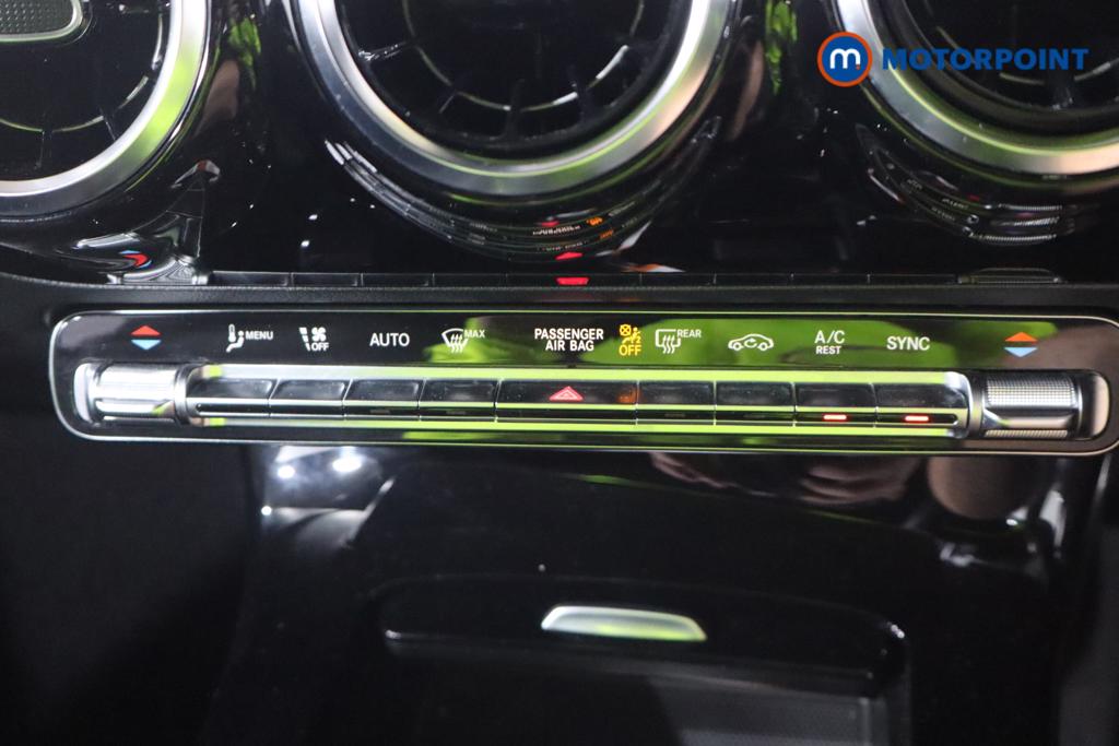 Mercedes-Benz A Class Amg Line Automatic Diesel Hatchback - Stock Number (1671134) - 8th supplementary image