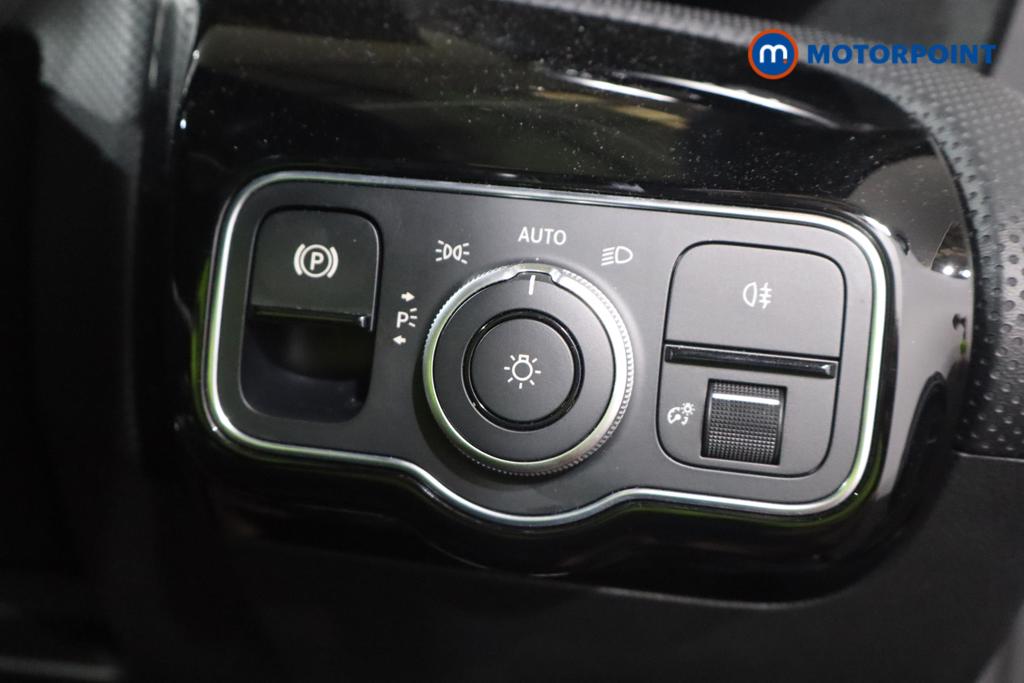 Mercedes-Benz A Class Amg Line Automatic Diesel Hatchback - Stock Number (1671134) - 13th supplementary image