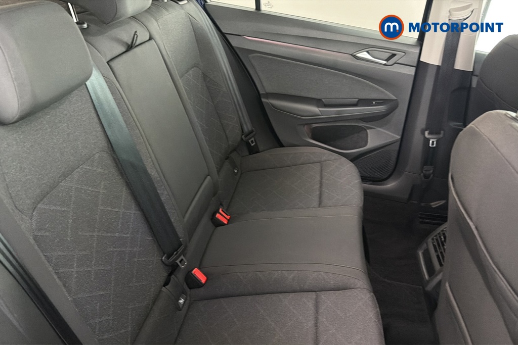 Volkswagen Golf Life Automatic Diesel Hatchback - Stock Number (1671176) - 25th supplementary image