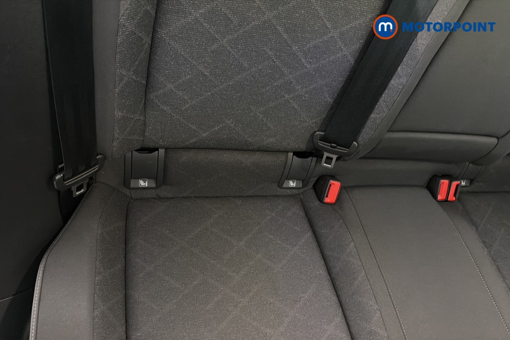 Volkswagen Golf Life Automatic Diesel Hatchback - Stock Number (1671176) - 27th supplementary image