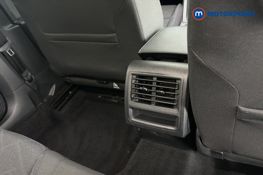 Volkswagen Golf Life Automatic Diesel Hatchback - Stock Number (1671176) - 28th supplementary image