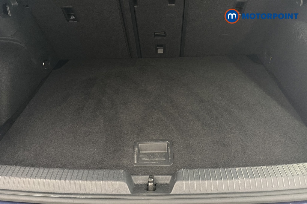Volkswagen Golf Life Automatic Diesel Hatchback - Stock Number (1671176) - 30th supplementary image