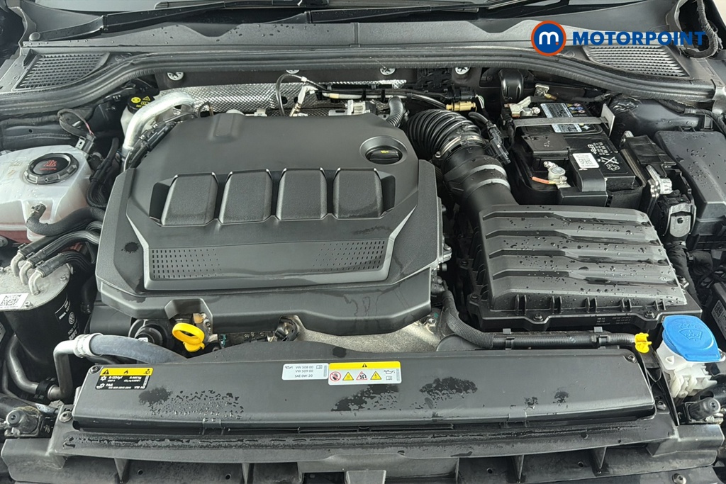 Volkswagen Golf Life Automatic Diesel Hatchback - Stock Number (1671176) - 48th supplementary image